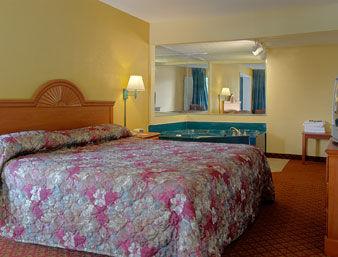 Travelodge Ocala Bagian luar foto